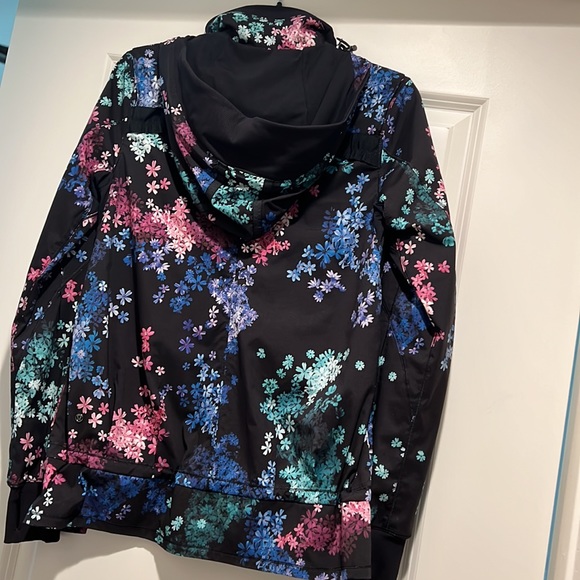 Vintage Lululemon Floral Jacket-NEW! - Picture 5 of 9